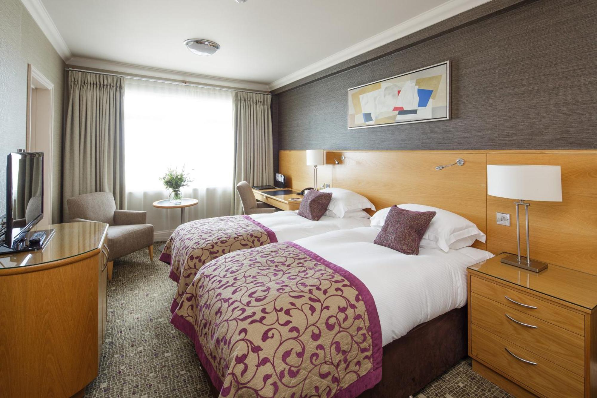 Pomme D'Or Hotel Saint Helier Jersey Стая снимка