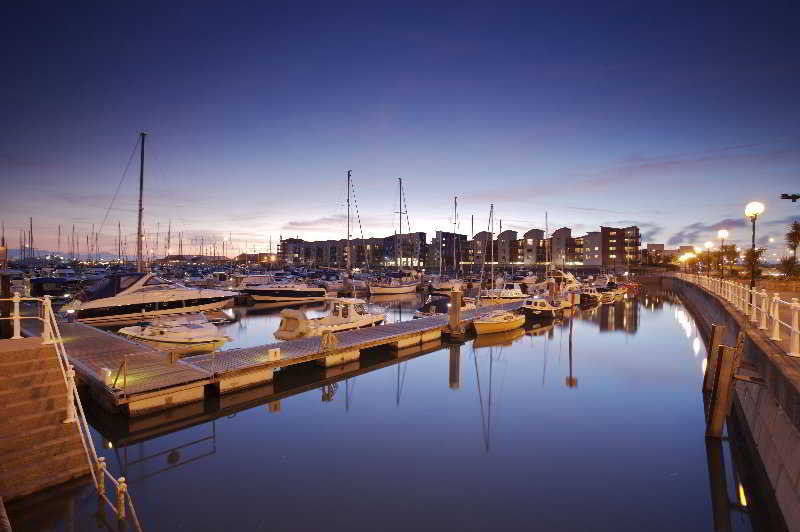 Pomme D'Or Hotel Saint Helier Jersey Екстериор снимка