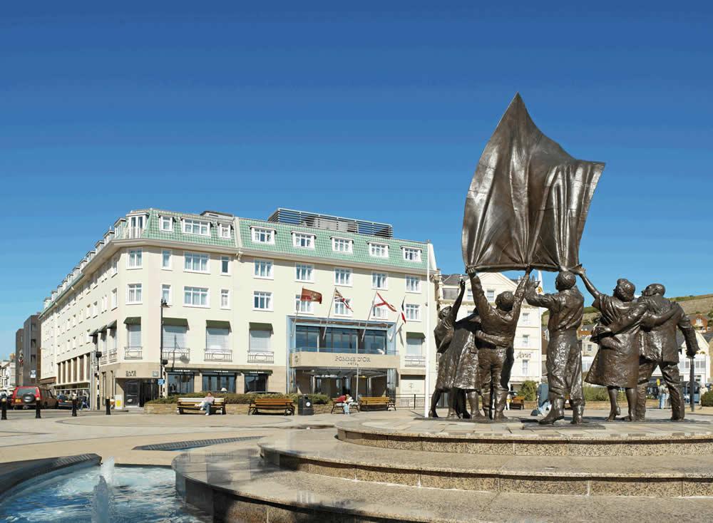 Pomme D'Or Hotel Saint Helier Jersey Екстериор снимка